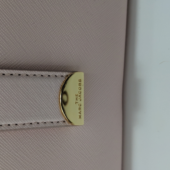 Marc Jacobs Wallet - Picture 2 of 6